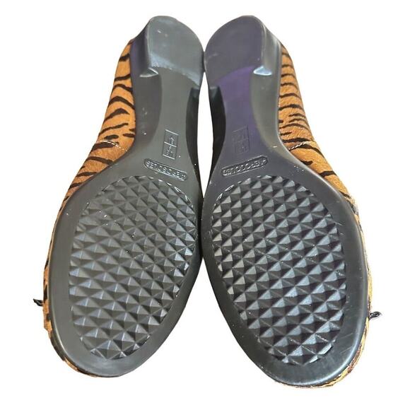 NWOT Aerosoles Women's Tiger Print Ballet Flats Size 9 Brown Slip-On - Picture 7 of 9